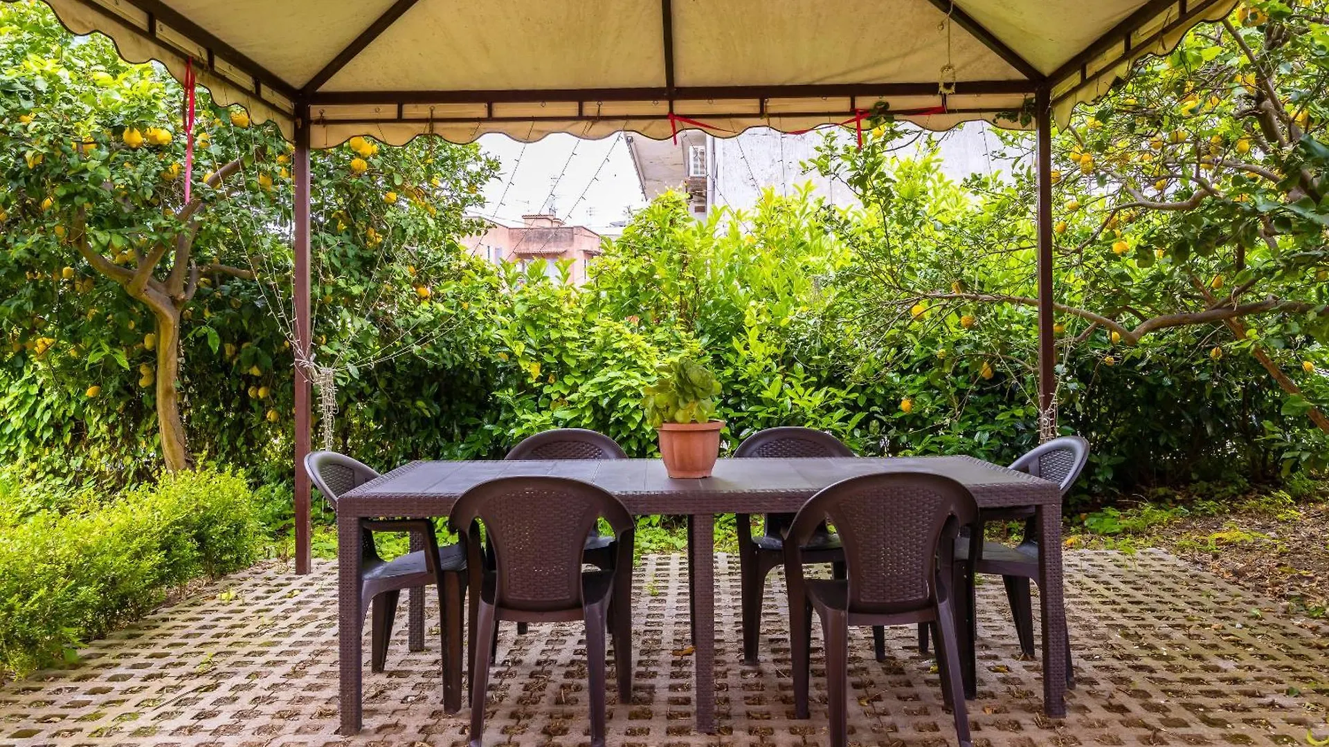 Lägenhet Domus Capodimonte Flat By Napoliapartments Italien